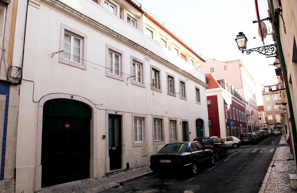 Triplex With Garage - Praca Das Flores Lisabona Cameră foto